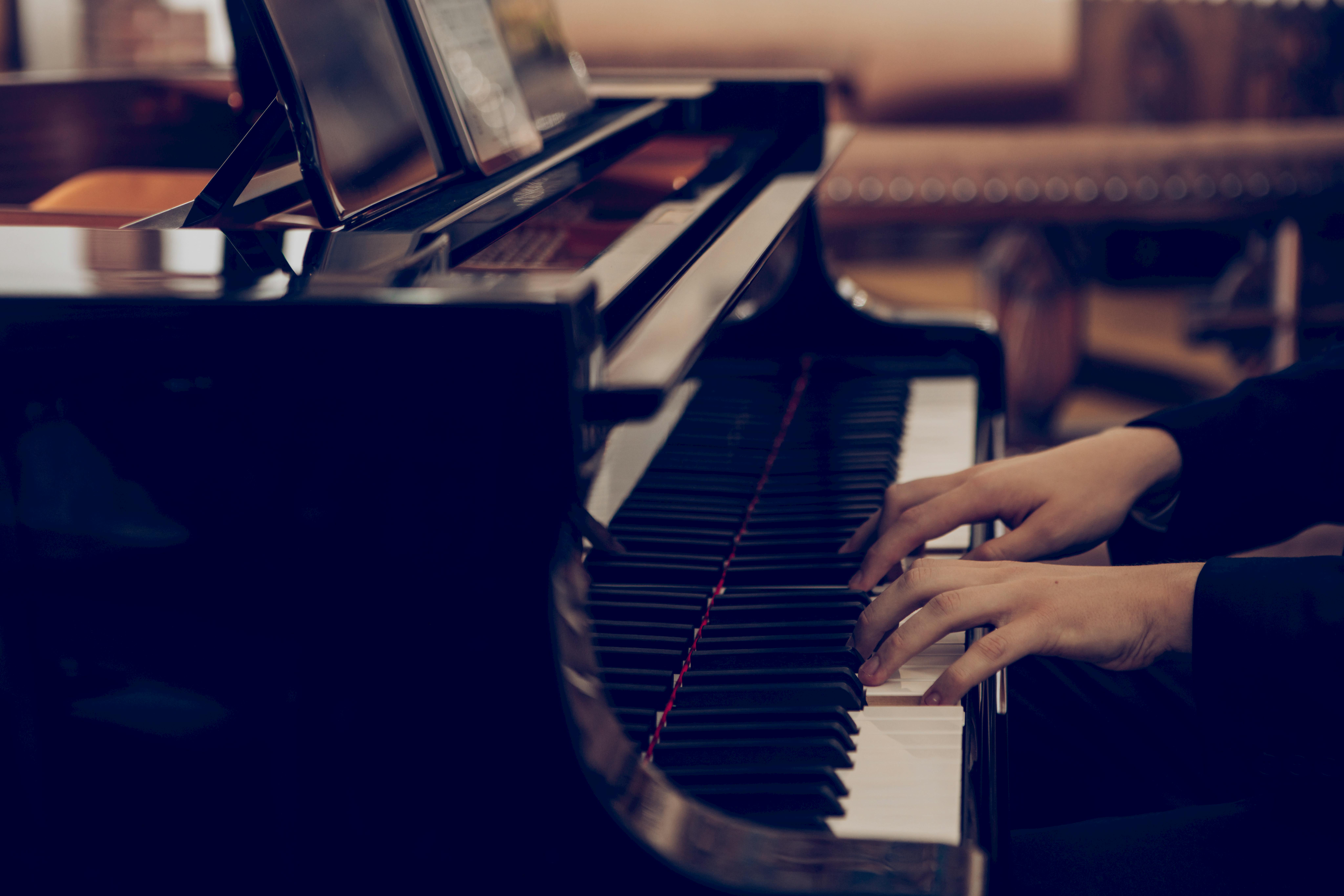Arts On Piano Bar at The LOFT